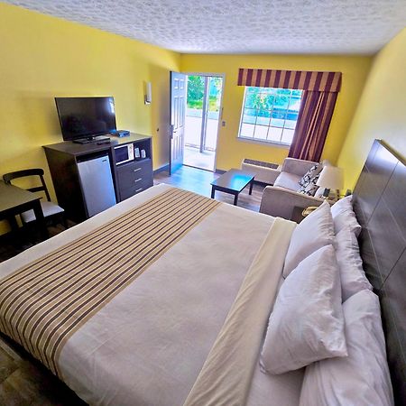 Meriwether Country Inn Warm Springs Экстерьер фото