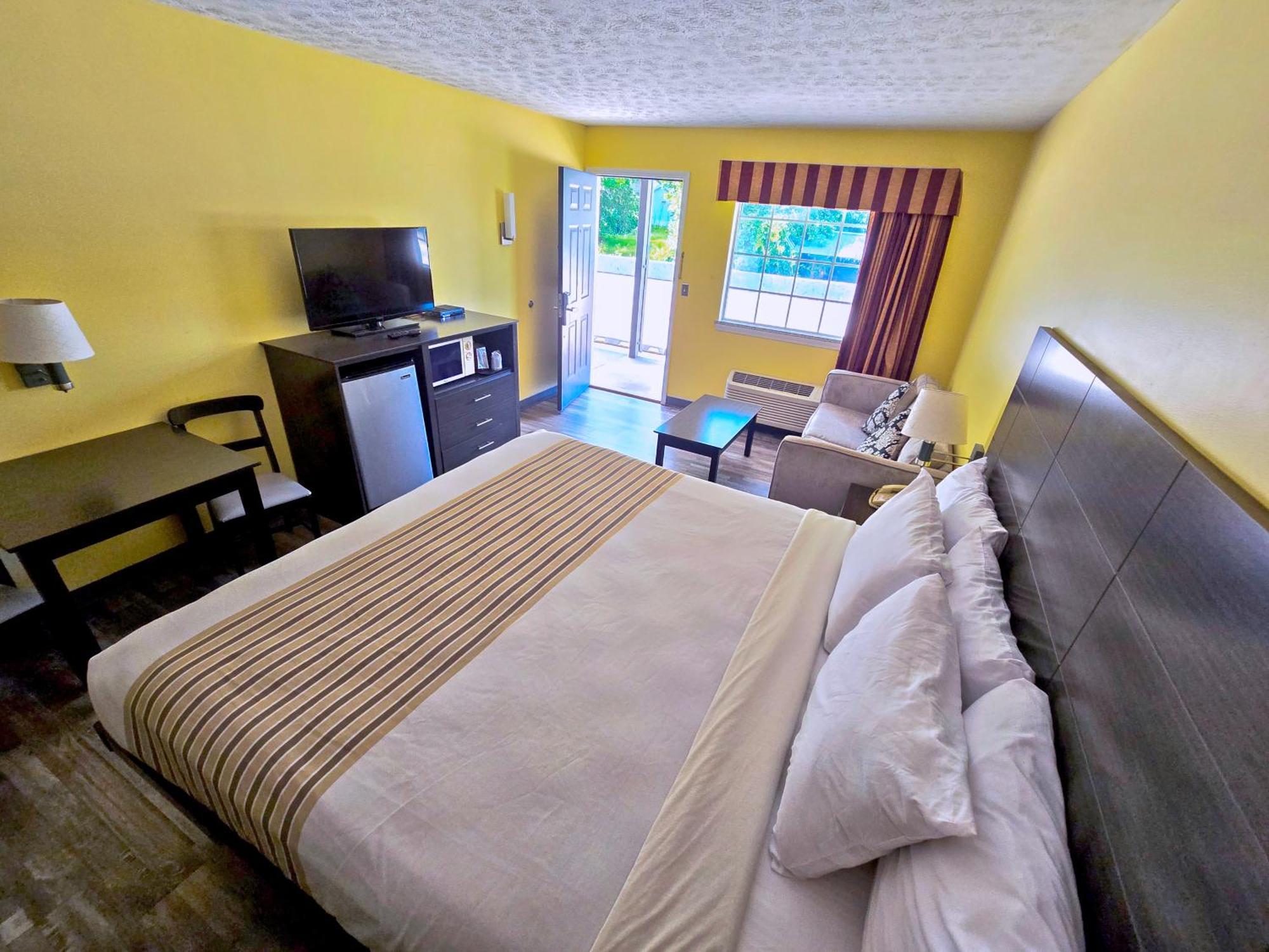 Meriwether Country Inn Warm Springs Экстерьер фото