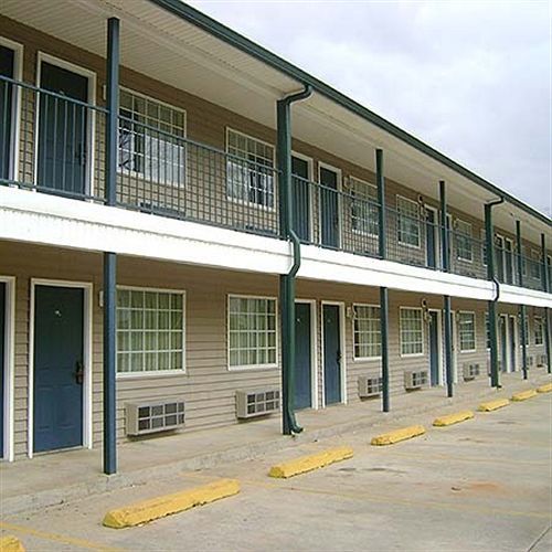 Meriwether Country Inn Warm Springs Экстерьер фото