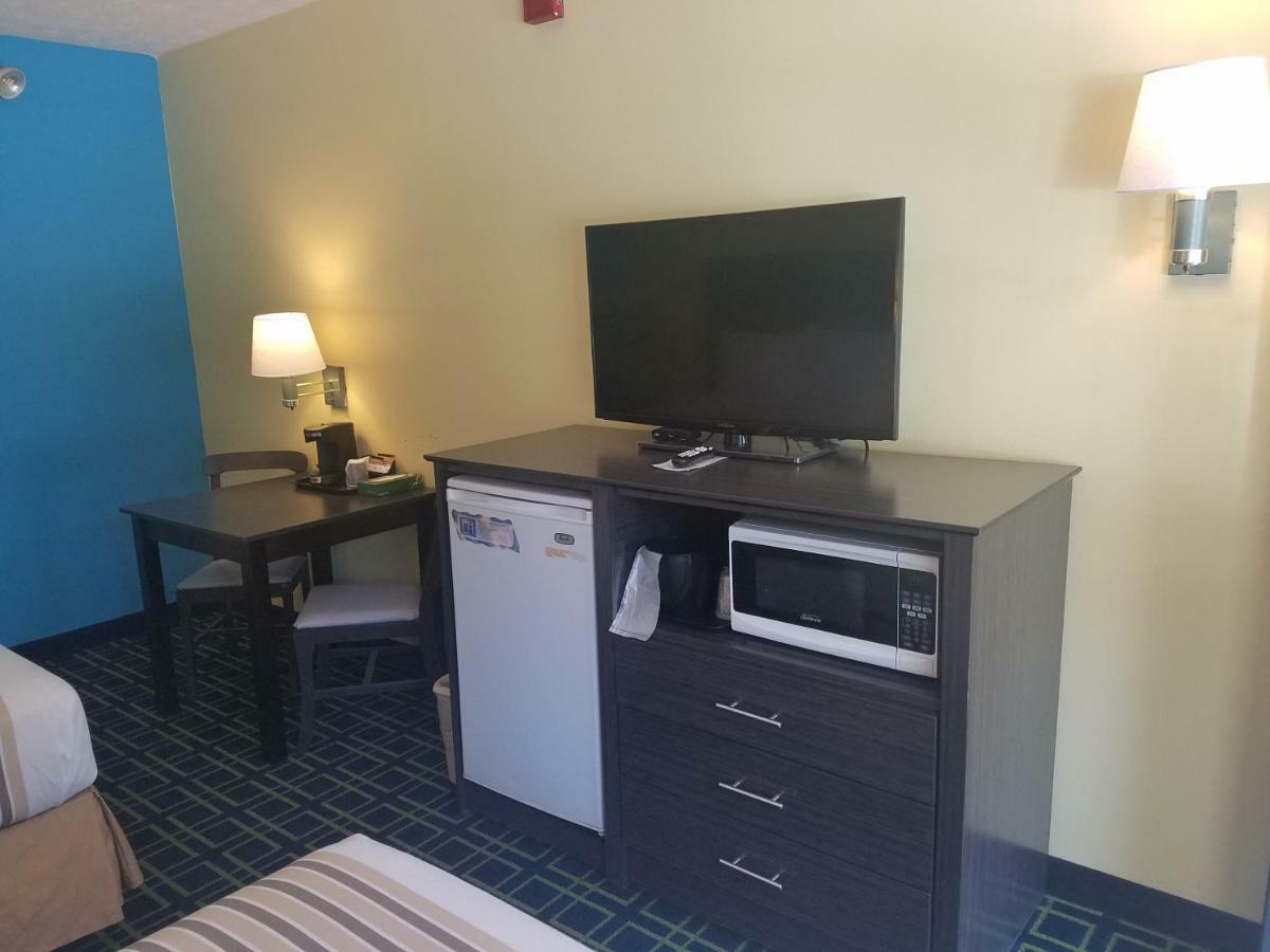 Meriwether Country Inn Warm Springs Экстерьер фото